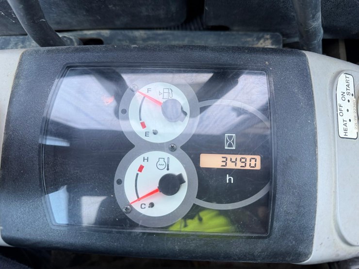 2010-komatsu-pc55mr-3-image-28