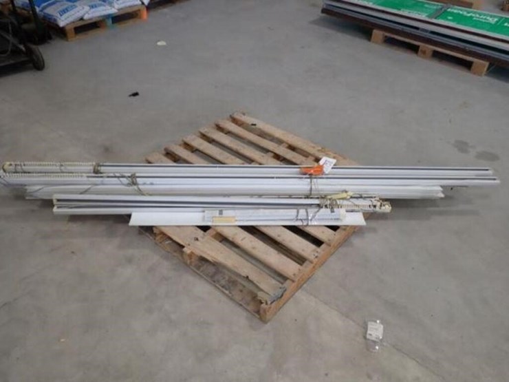 qty-of-8-ft-blind/shutters-image-2