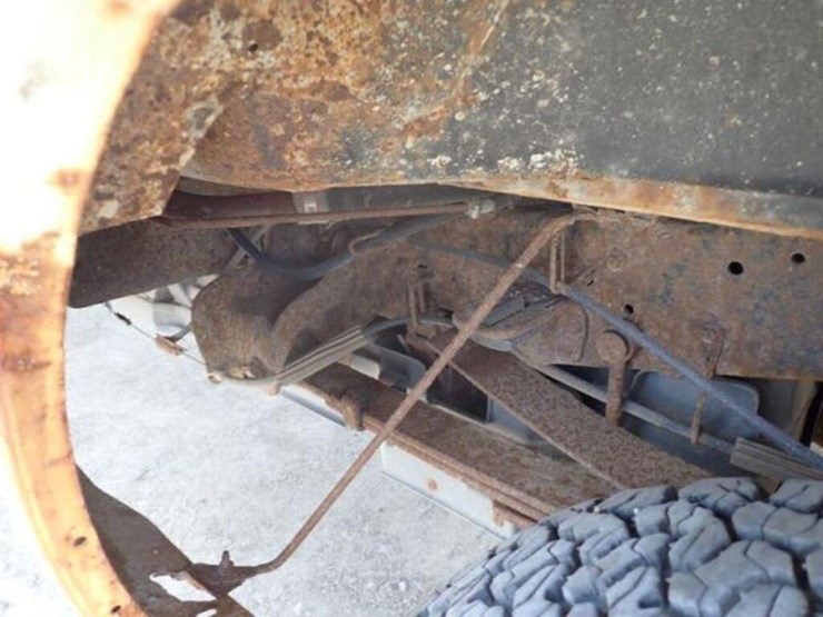 2012-ford-f250-xl-image-73