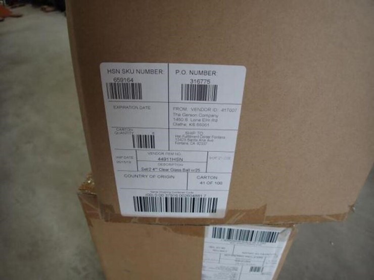 qty-of-(2)-boxes-of-4-in.-clear-glass-ball-lights-image-5