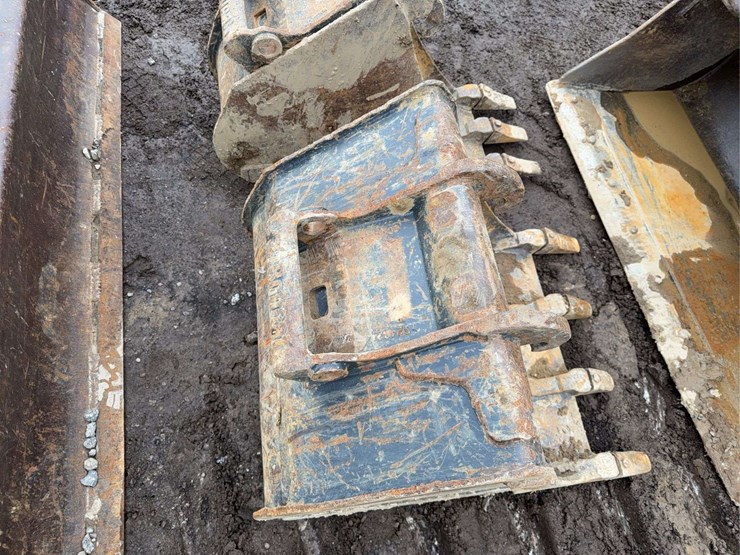 2020-bobcat-e42-image-65