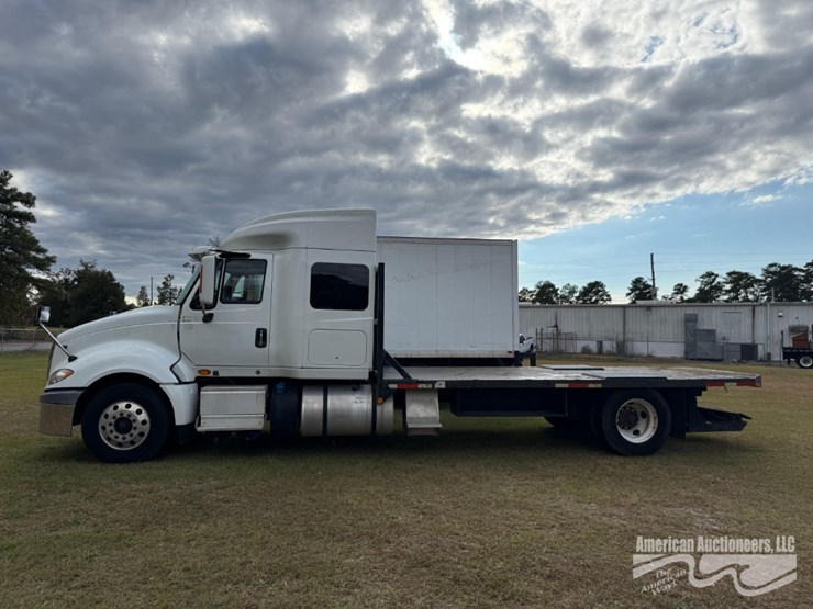 2017-international-prostar-image-1