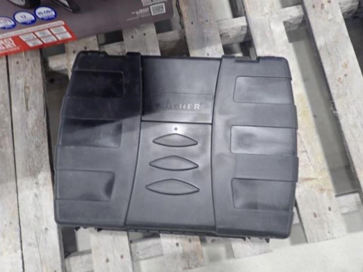 magnum-unknown-image-7