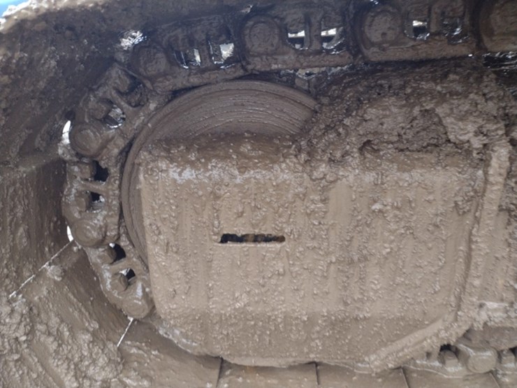 deere-200-lc-image-36