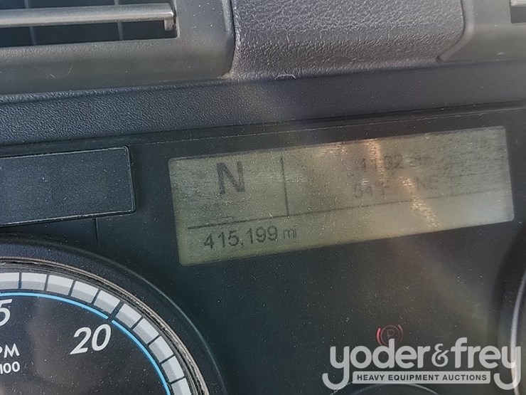 2018-freightliner-cascadia-125-image-22