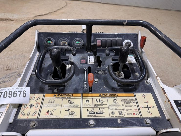 2022-bobcat-mt100-image-16