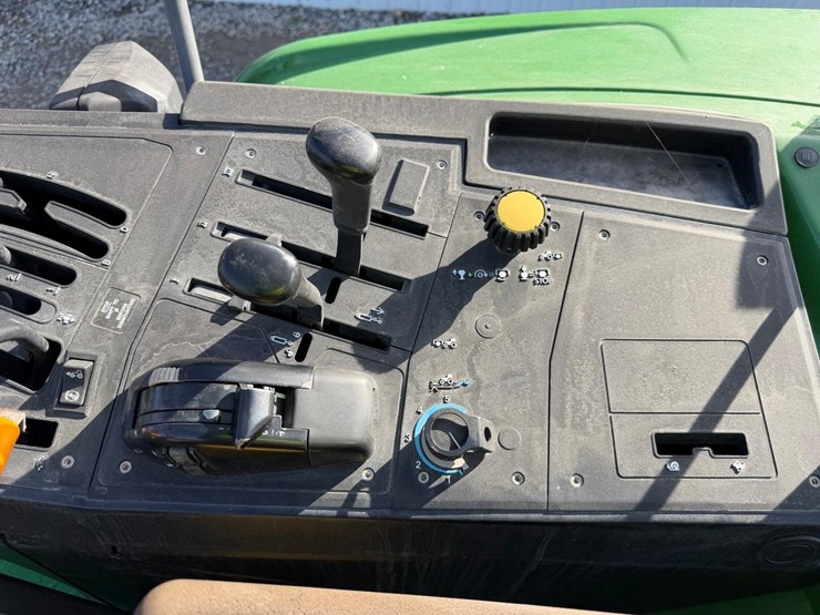 john-deere-6310-image-27