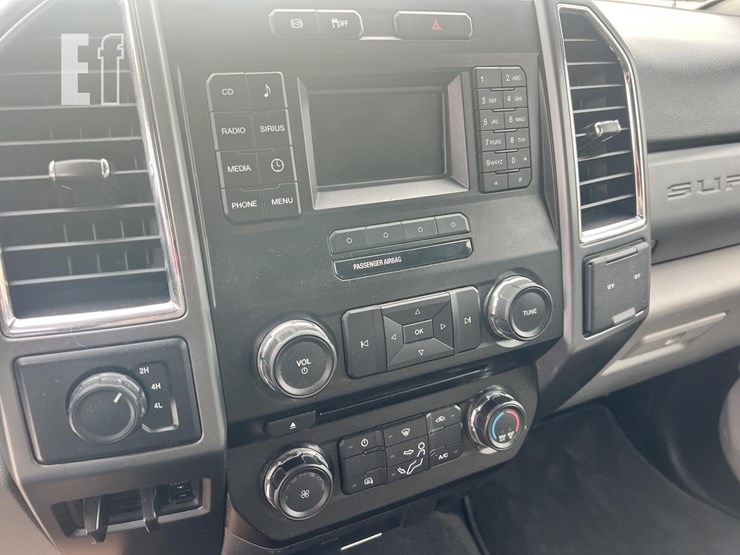 ford-f250-xlt-image-36