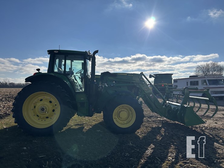 2021-john-deere-6175m-image-4