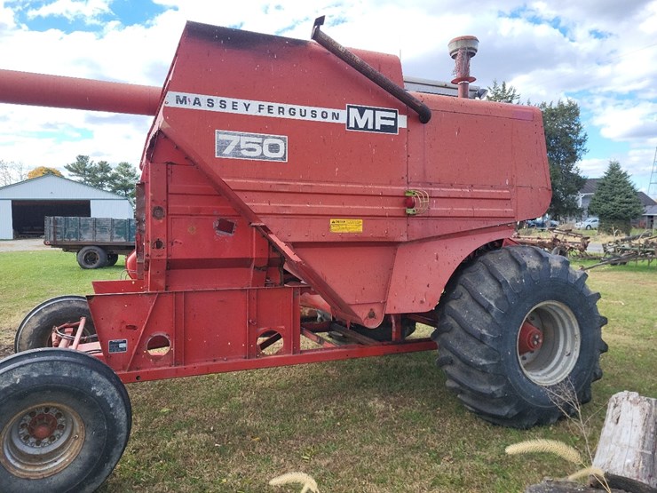 massey-ferguson-750-image-6