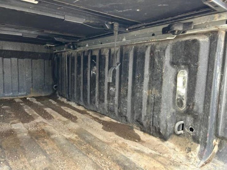 2020-ram-1500-laramie-longhorn-image-38