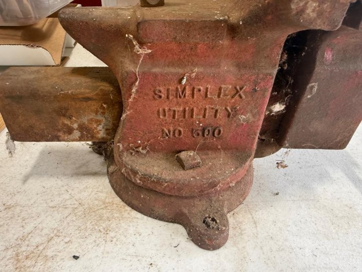 impact-wrench,-angle-grinder,-and-vise-image-14