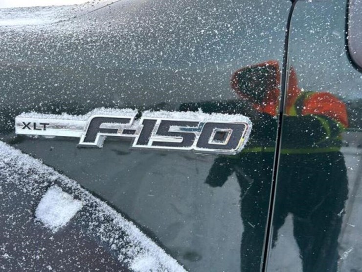 2012-ford-f150-xlt-image-8