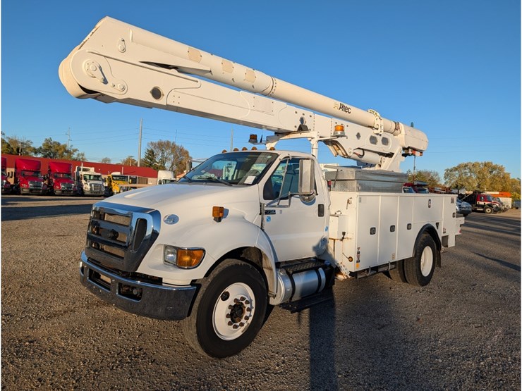 2015-ford-f750-image-3
