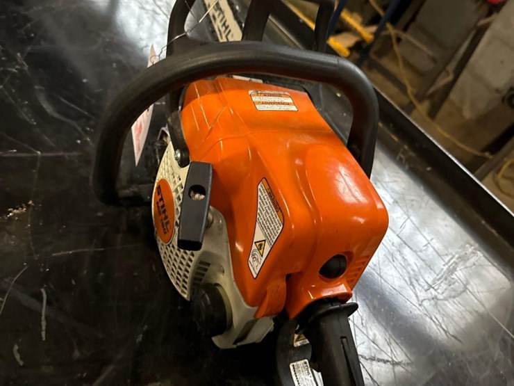 stihl-gas-chainsaw-model-ms180-image-2