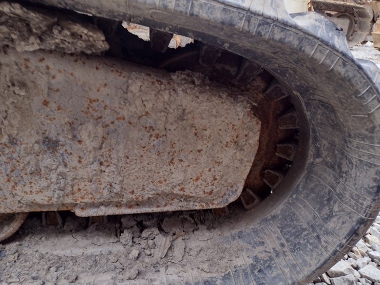 2004-bobcat-t300-image-21