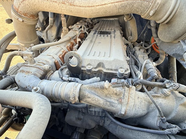 2017-international-prostar-image-41