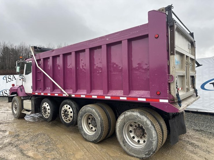 2007-international-paystar-5600i-image-3