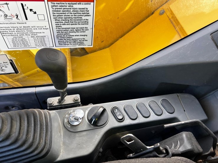 2017-komatsu-pc78us-10-image-30