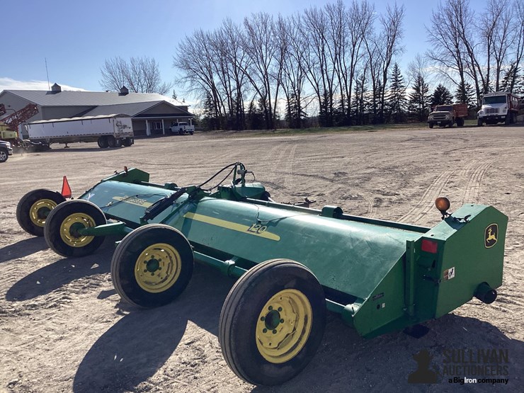 john-deere-120-image-5