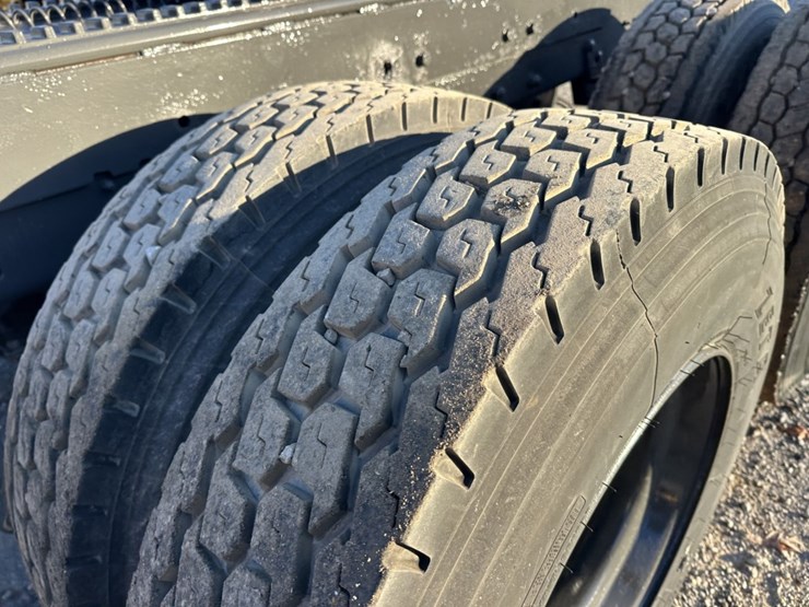 1996-mack-rd688s-image-62