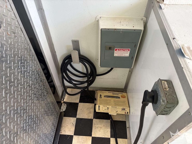 pace-american-mw8516ta2-t/a-enclosed-concession-trailer-image-11