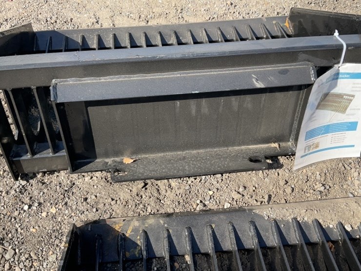 2025-irlrb-rock-bucket-image-2