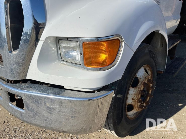 ford-f650-xlt-image-20