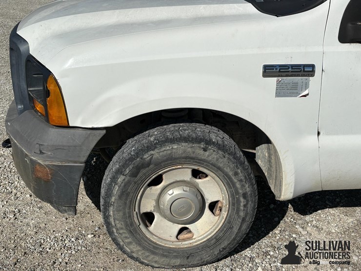 2006-ford-f250-image-16