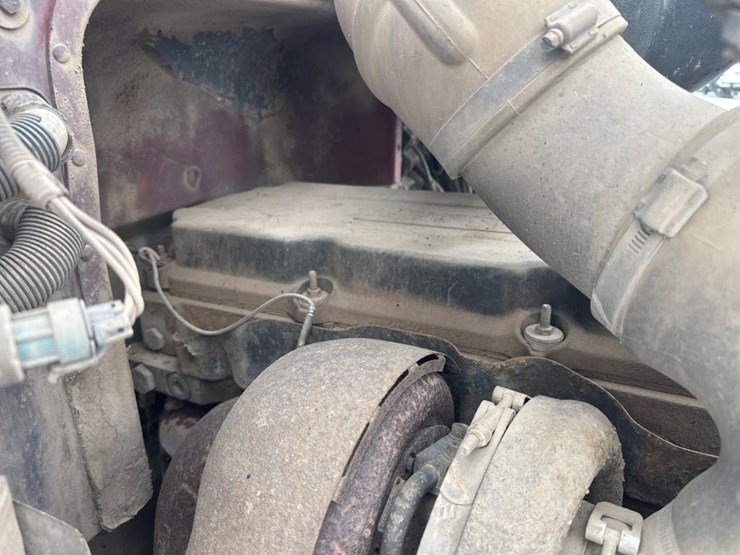 2007-peterbilt-385-image-45