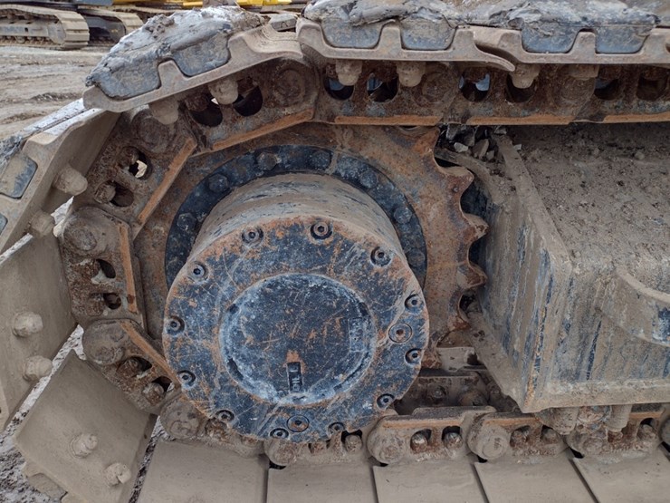 caterpillar-315-gc-image-21