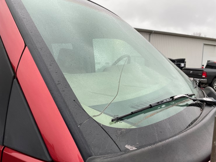 1999-chevy-3500-image-15