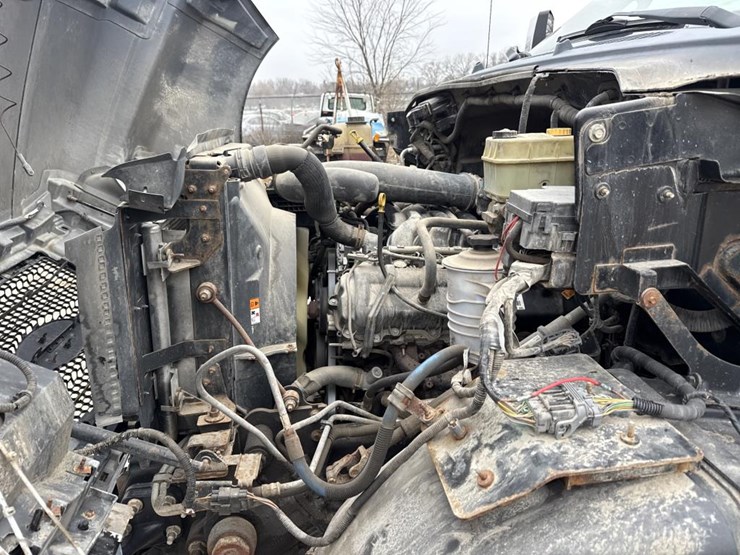 2007-ford-f650-image-12