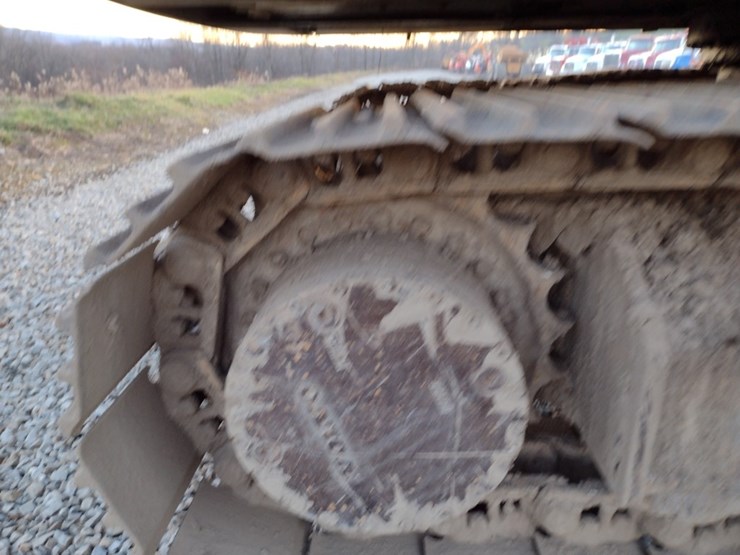 volvo-ec160b-lc-image-24