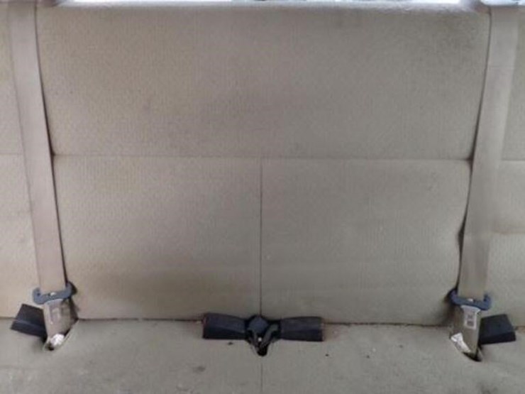 2010-ford-e350-xlt-image-46