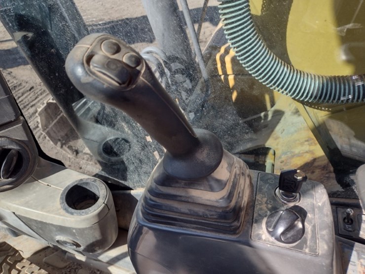 caterpillar-320dl-image-8