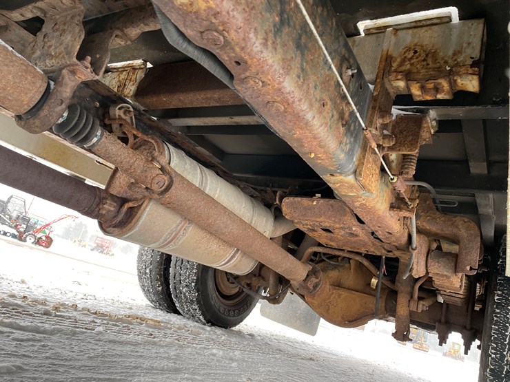 2012-ford-f350-image-13