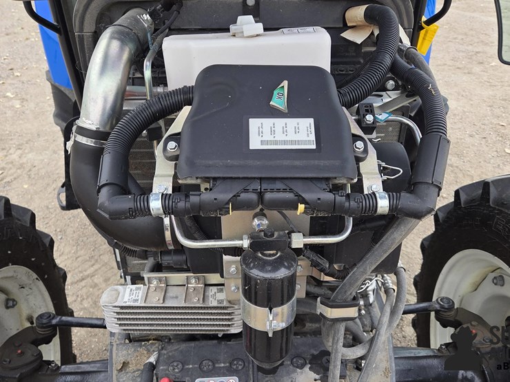 new-holland-powerstar-75-image-15