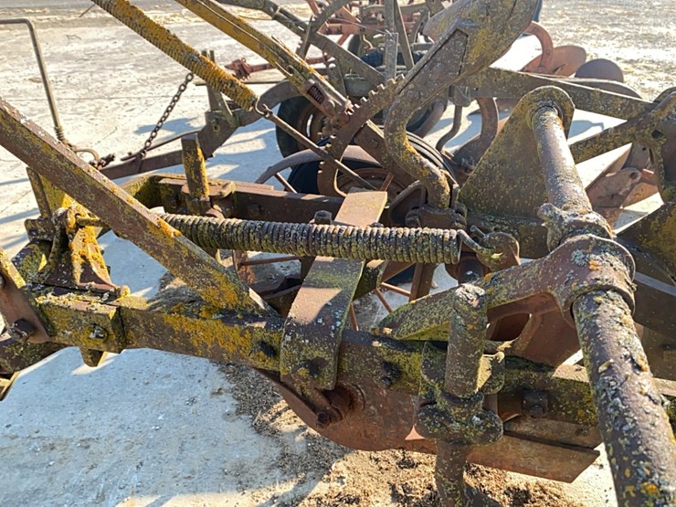 2-btm-trailer-plow-image-11