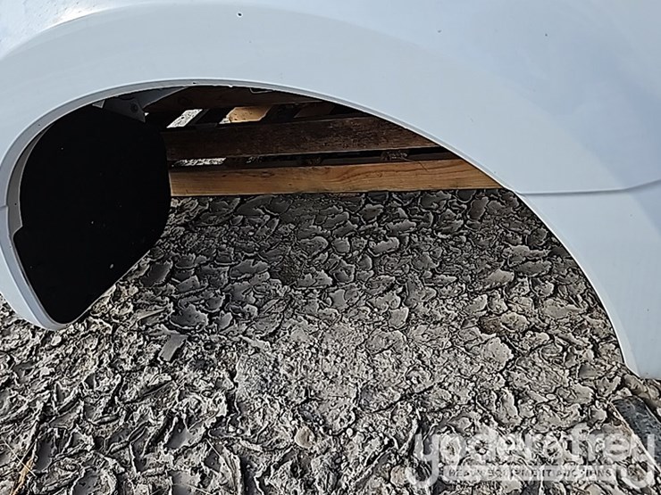 2024-ford-f350-image-13