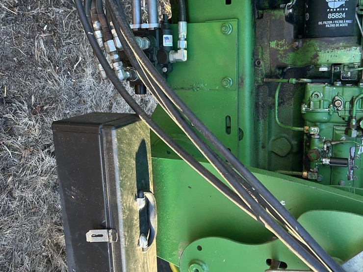 1983-john-deere-4650-image-43