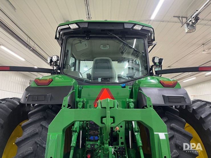 john-deere-8r-340-image-30