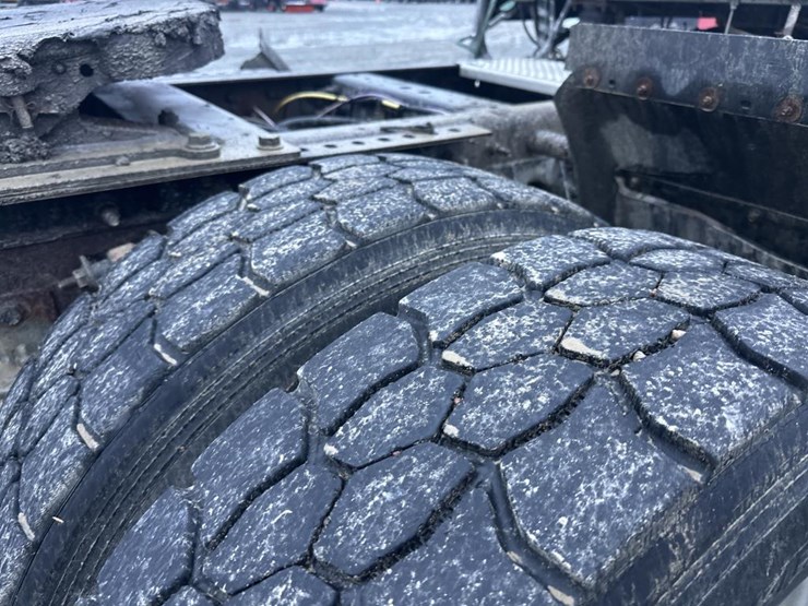 2014-international-prostar-image-61