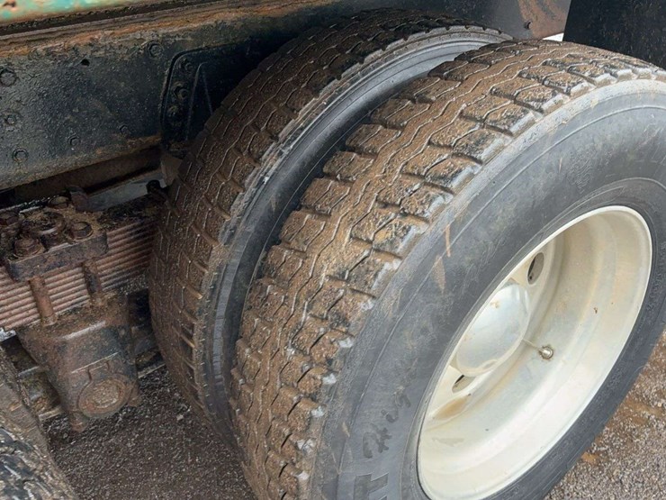 1989-kenworth-t800-image-7