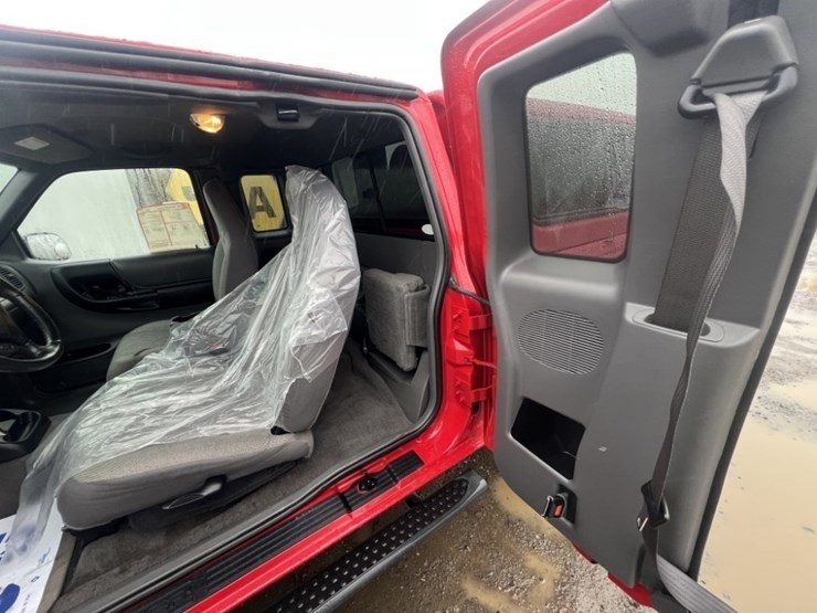 2002-ford-ranger-xlt-image-24