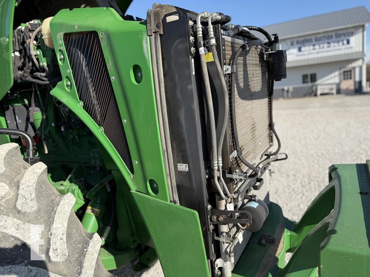 john-deere-8245r-image-25