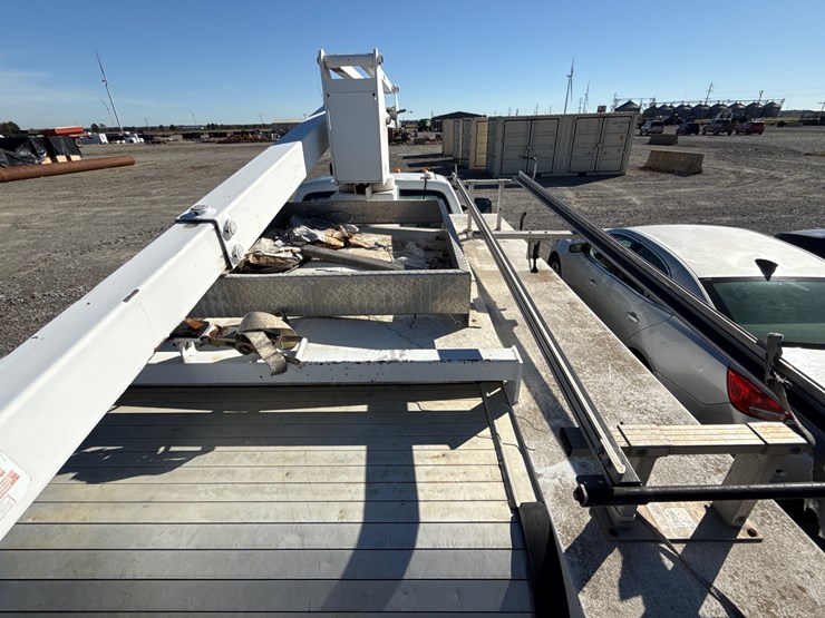 2012-ford-f550-image-23