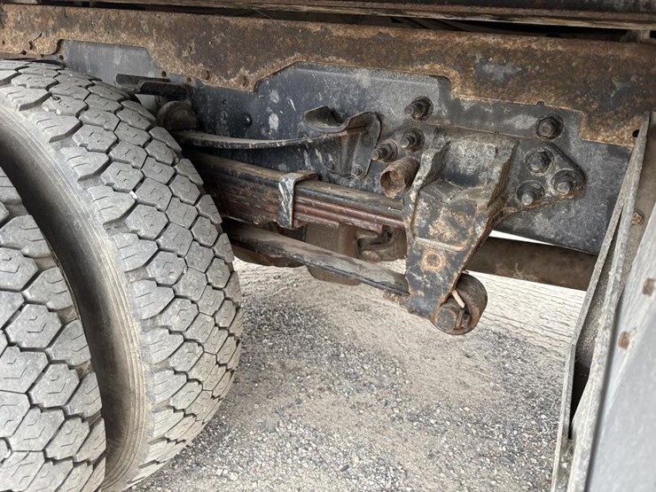 2007-ford-f650-image-42