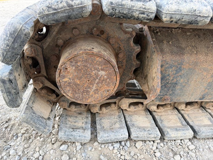 2010-komatsu-pc55mr-3-image-23