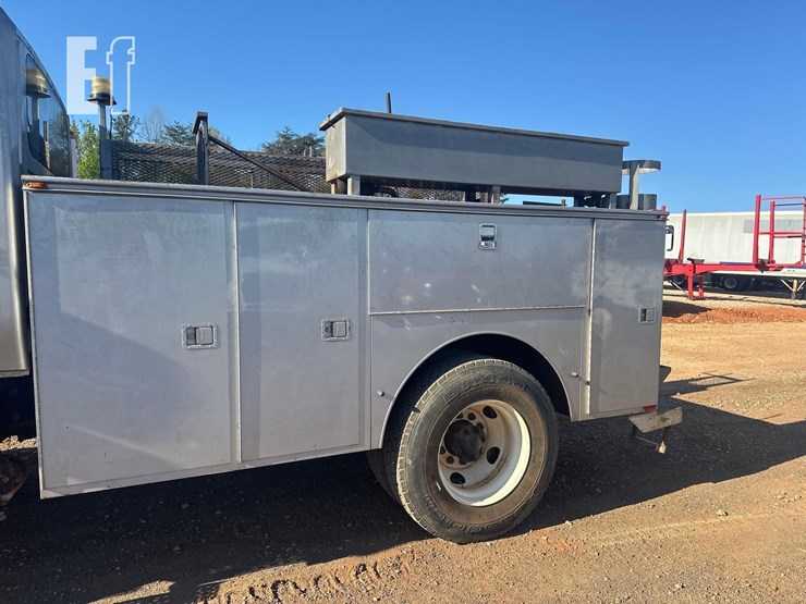 international-durastar-4400-image-9